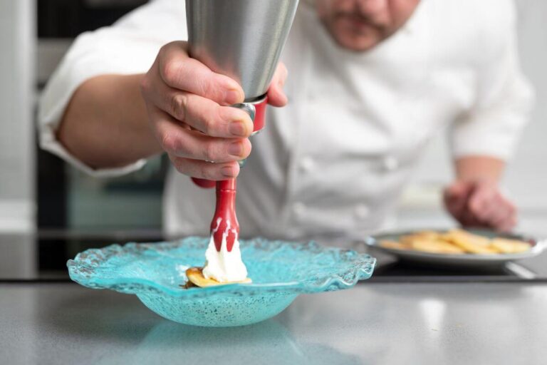 Whipped Cream Siphon