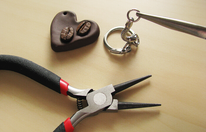 Attaching the Keychain Hardware