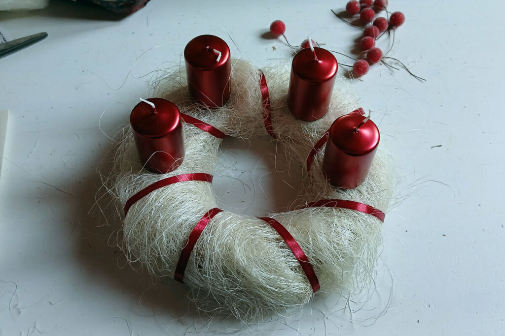 DIY Advent Wreath - 3rd Step